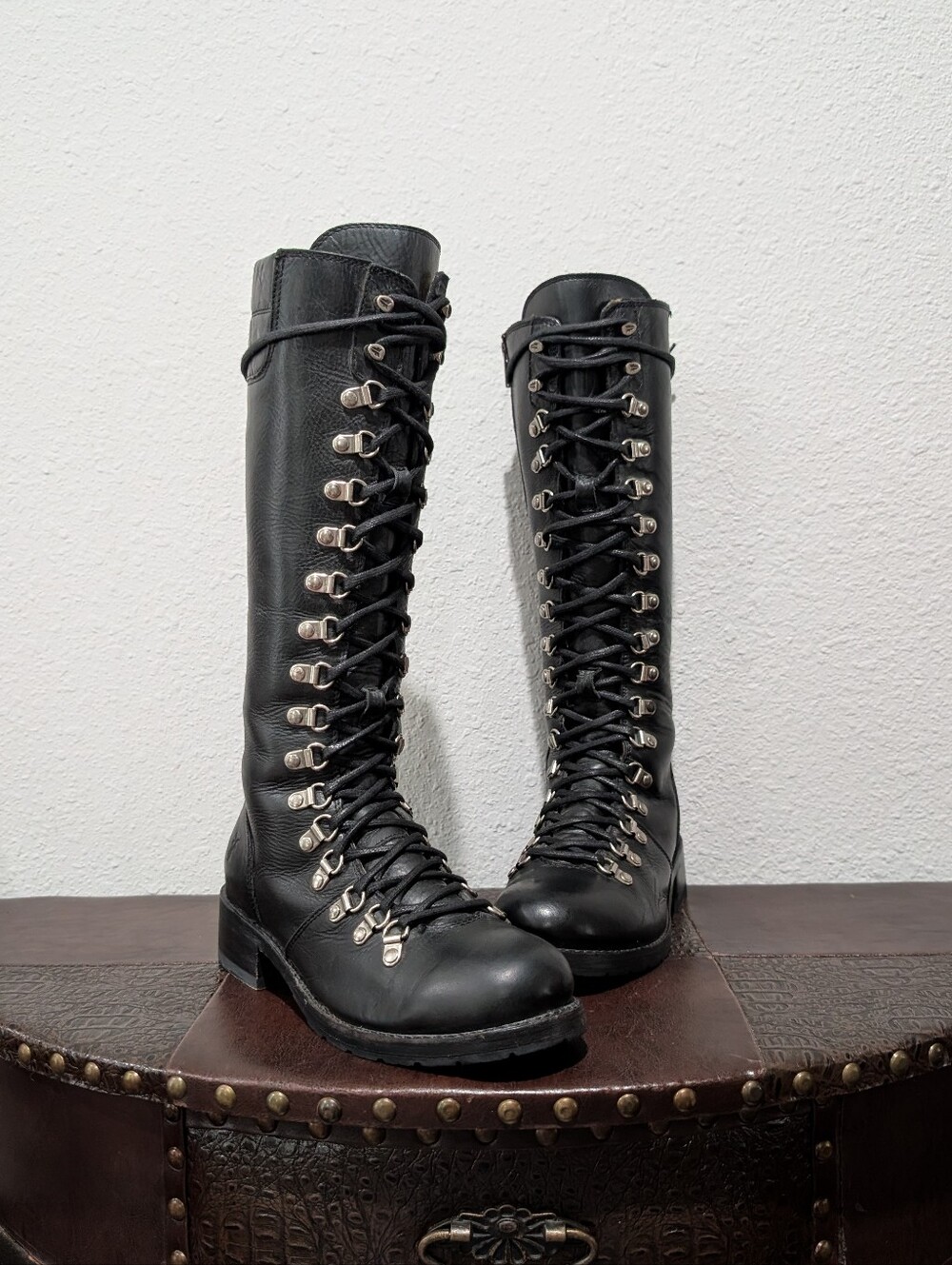 VTG Frye Rogan Tall Black Leather Combat Lace-Up Side-Zip Boots Size 7.5